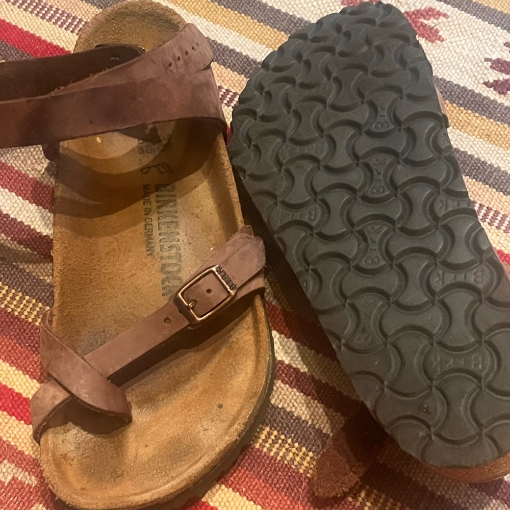 Brown Leather Sandals with Adjustable Ankle Strap - Picture 4 of 6